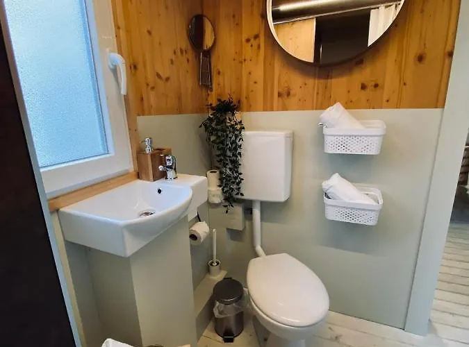 Tiny House Werse Im Pier9 Tiny House 3*
